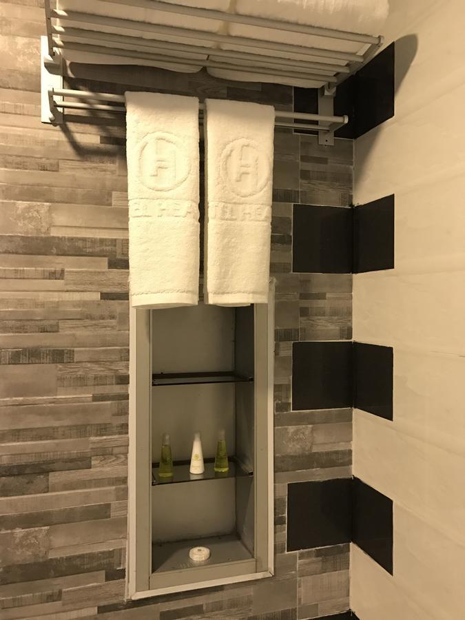 Hotel Heaven יאנגון מראה חיצוני תמונה