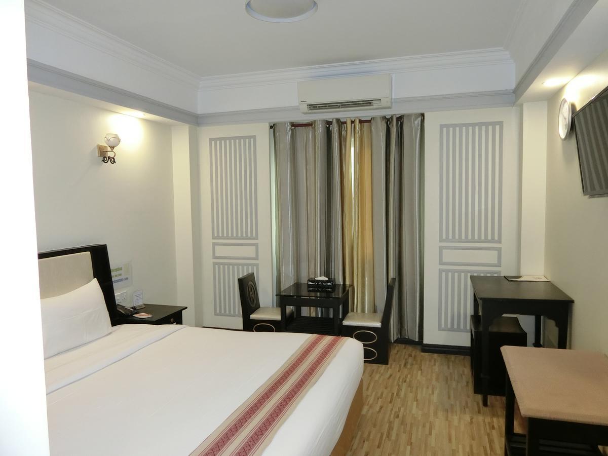Hotel Heaven יאנגון מראה חיצוני תמונה